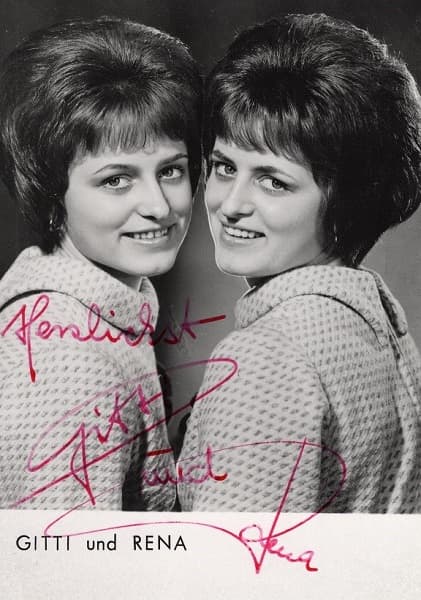 Gitti und Rena (AK) (1)
