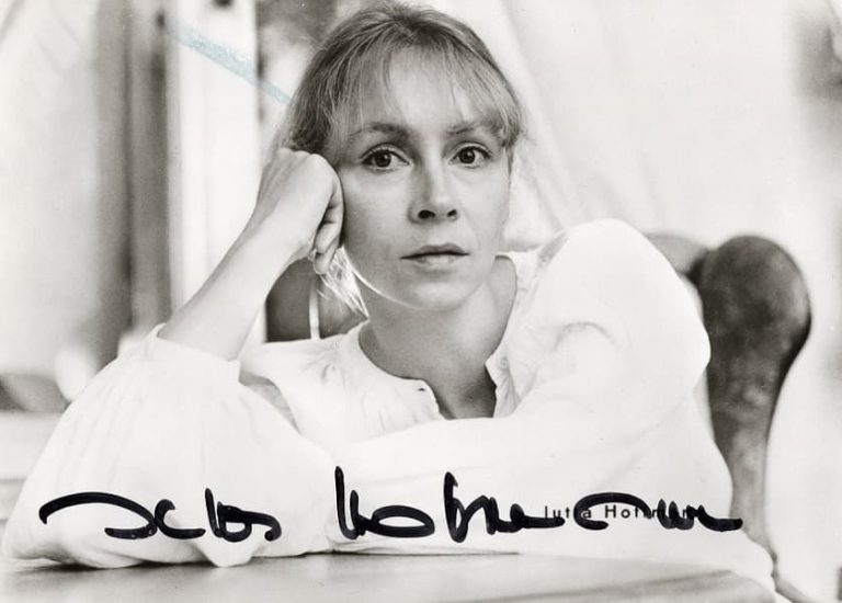 Jutta Hoffmann (AK 1 (1)