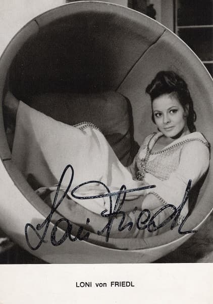 Loni von Friedl (AK) (1)