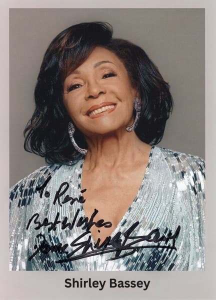 Shirley Bassey 2 (1)