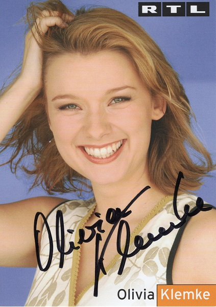 Olivia Klemke (AK)