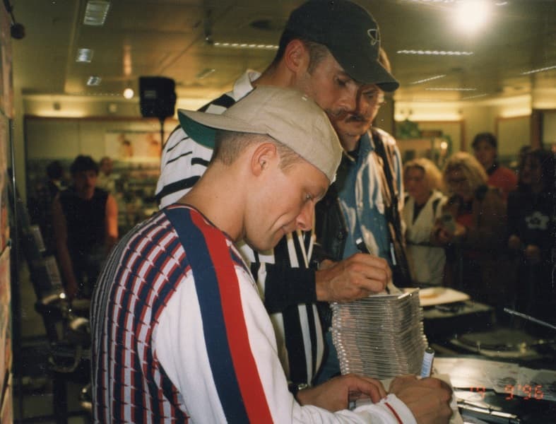 Charly Lownoise & Mental Theo 5 (18.09.1996) (1)