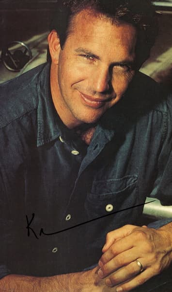 Kevin Costner - (13.03.1996 auf mitgeschickten Zeitungsausschnitt) (1)