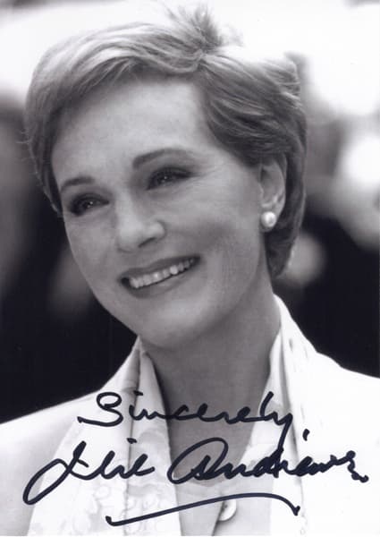Julie Andrews 2 (1)